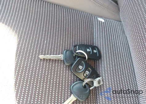 2011 Hyundai Tucson Gls из США, поврежденный, VIN KM8JU3AC0BU287608